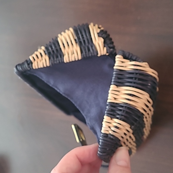 J.Crew natural Navy wicker basket patent leather brass buckle purse - Picture 7 of 8